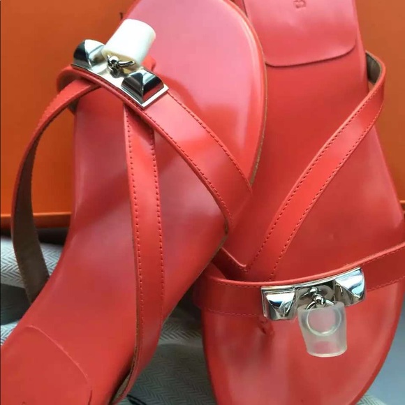 Authentic Hermes slipper - Picture 2 of 7